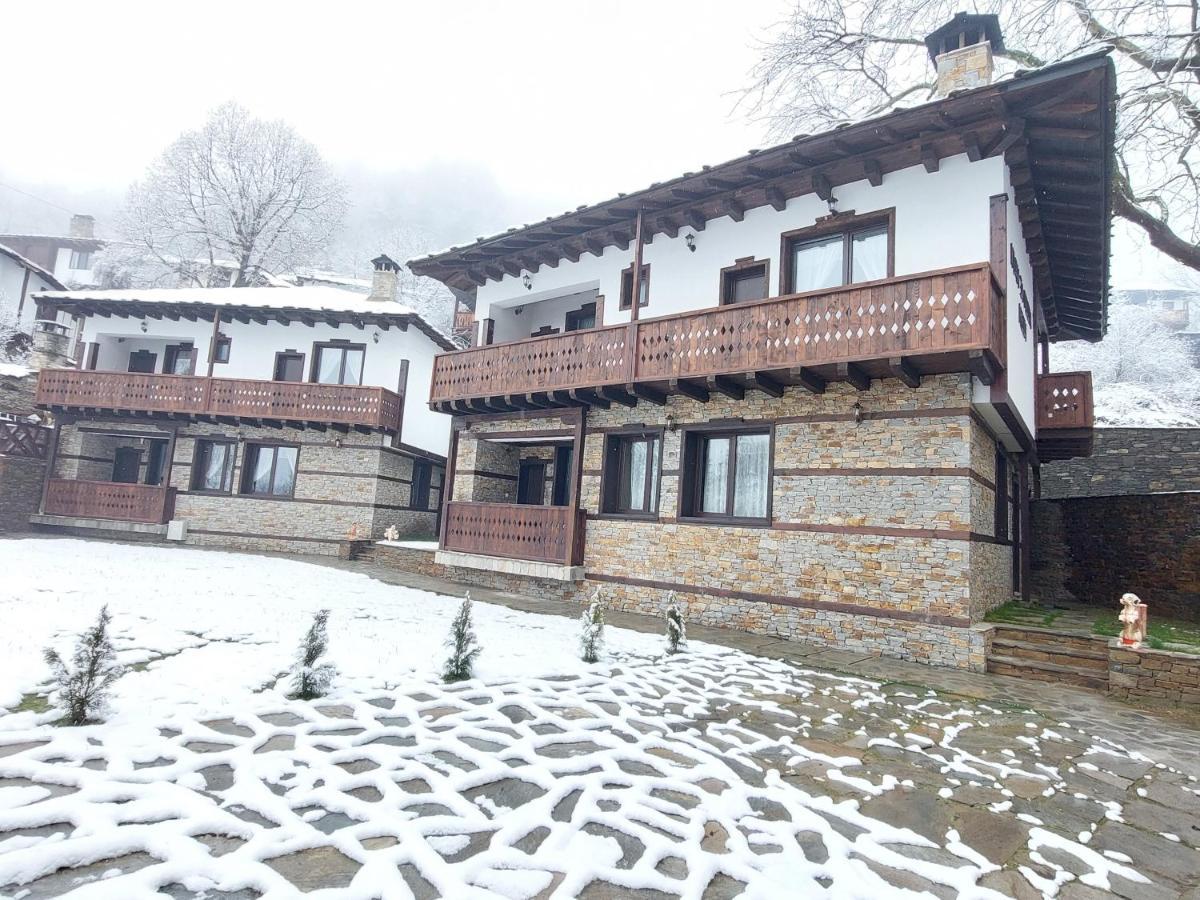 Къщи За Гости Неси Leshten Bagian luar foto